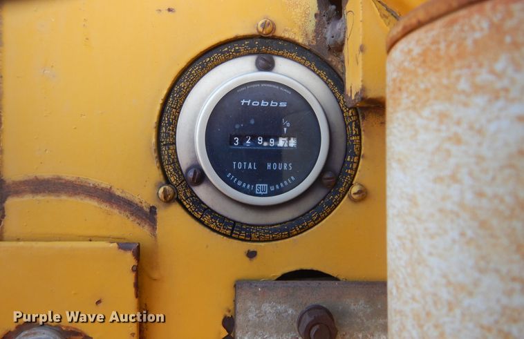 image for item JC9789 1971 Wabco 777  rigid frame motor grader