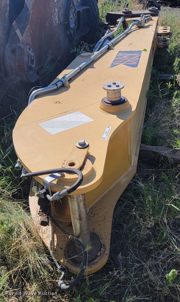 image for item JC9791 Caterpillar  excavator stick