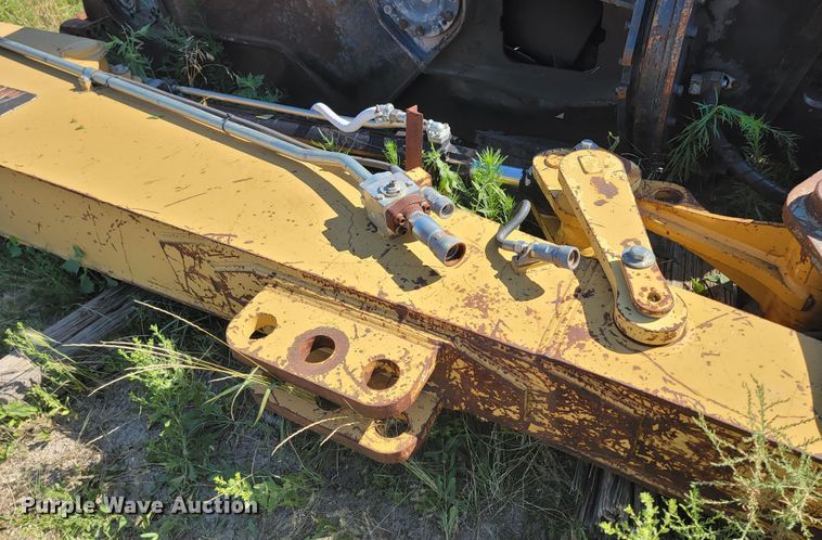 image for item JC9791 Caterpillar  excavator stick