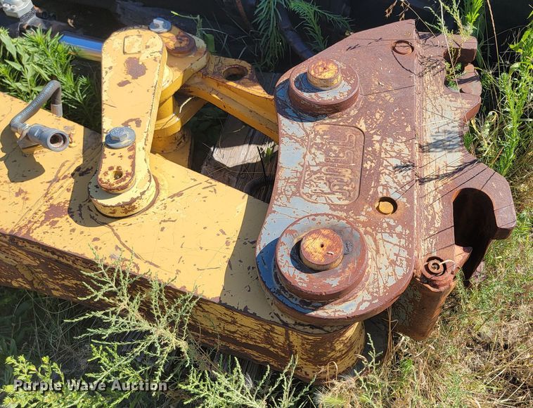 image for item JC9791 Caterpillar  excavator stick