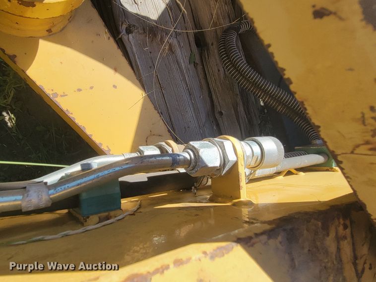 image for item JC9791 Caterpillar  excavator stick