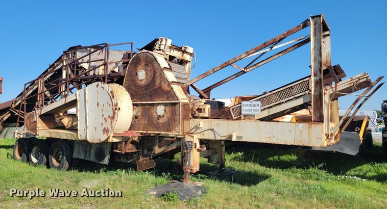image for item JC9794 Pioneer 4030  crusher