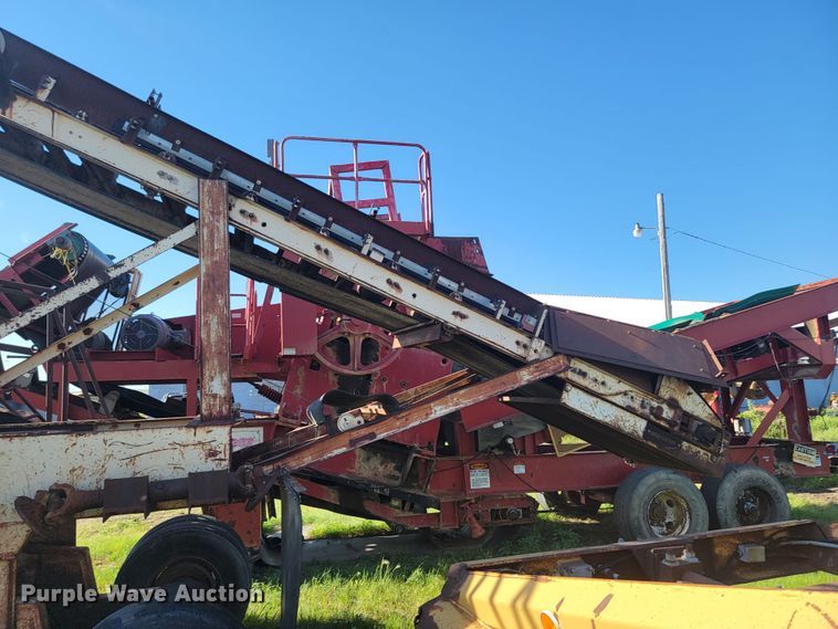 image for item JC9794 Pioneer 4030  crusher