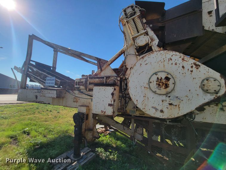 image for item JC9794 Pioneer 4030  crusher