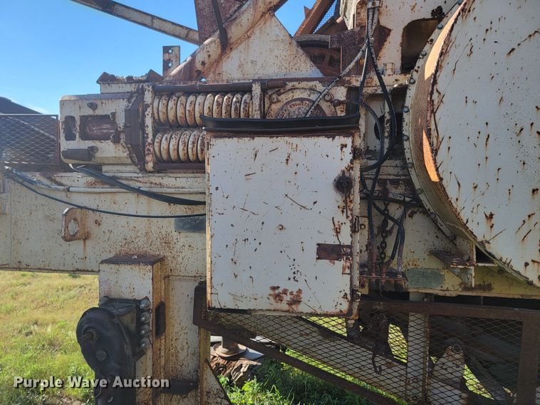 image for item JC9794 Pioneer 4030  crusher