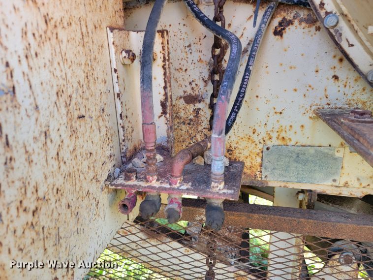 image for item JC9794 Pioneer 4030  crusher