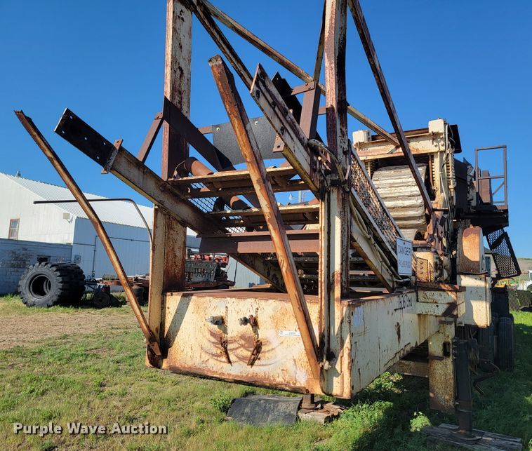 image for item JC9794 Pioneer 4030  crusher