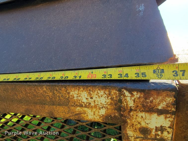 image for item JC9794 Pioneer 4030  crusher