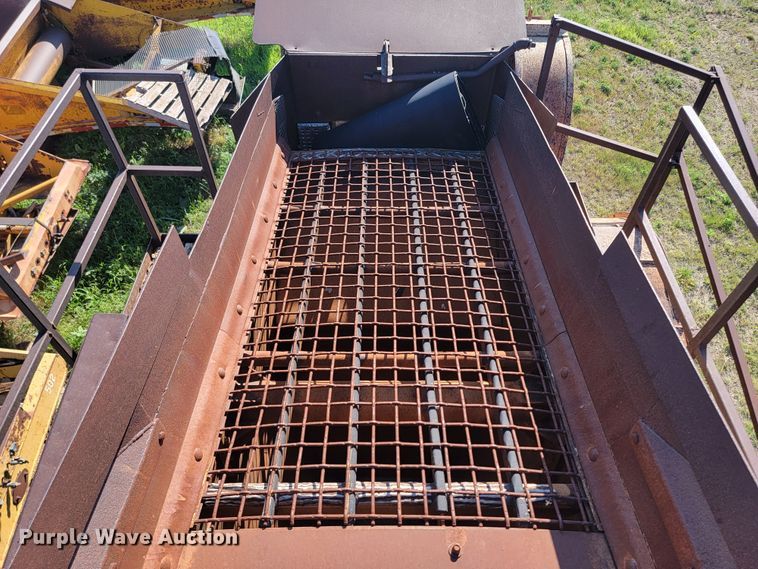 image for item JC9794 Pioneer 4030  crusher