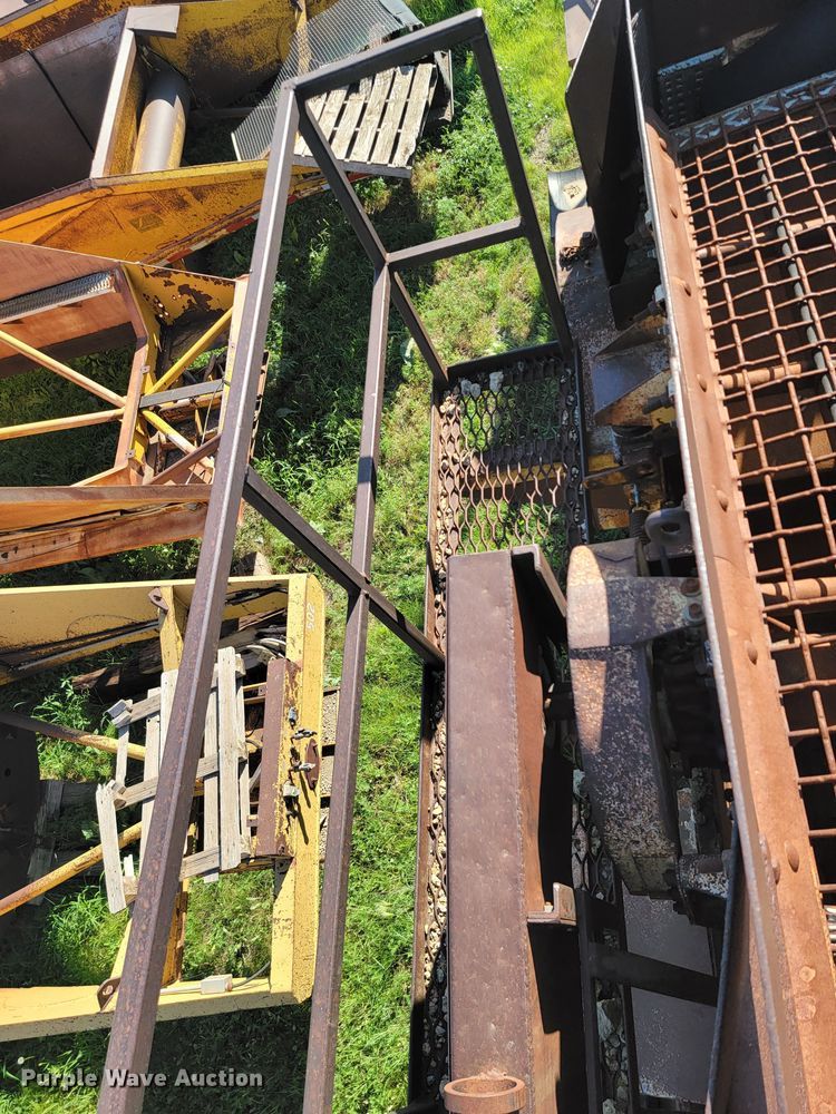 image for item JC9794 Pioneer 4030  crusher