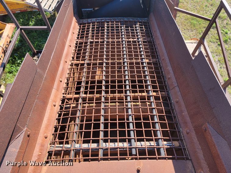 image for item JC9794 Pioneer 4030  crusher