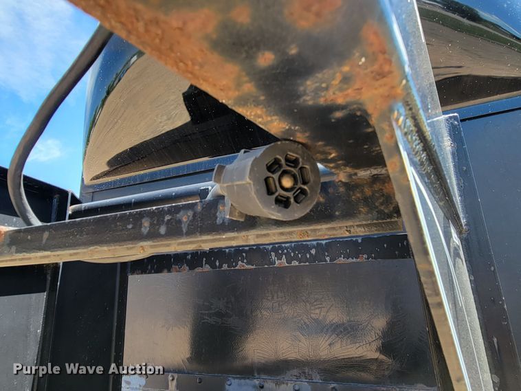 image for item JG9815 2010 Custom Built Gooseneck Trailers  enclosed cargo trailer