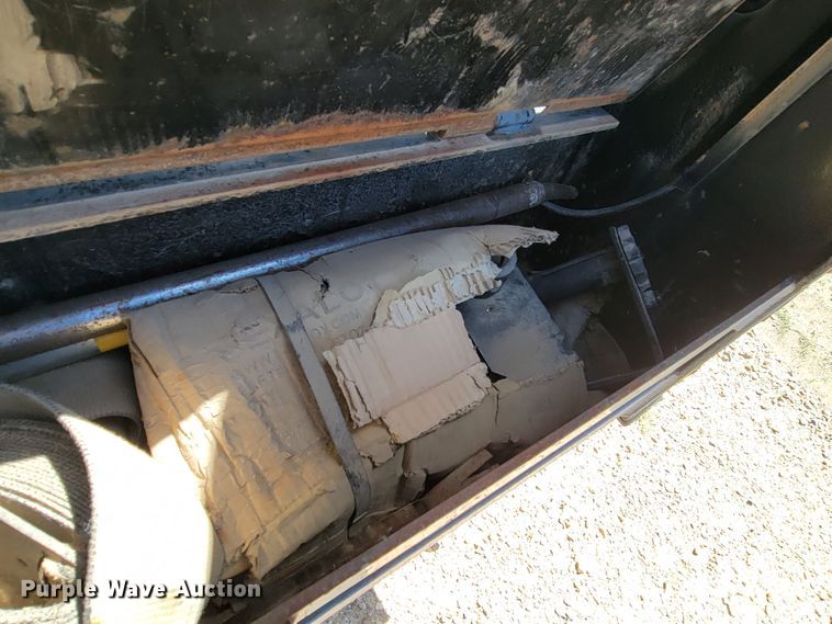 image for item JG9815 2010 Custom Built Gooseneck Trailers  enclosed cargo trailer