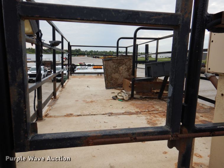 image for item JH9669 1993 Mack CH613  hydroseeder truck