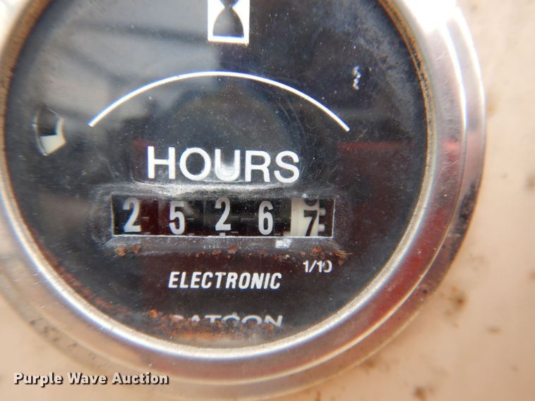 image for item JH9669 1993 Mack CH613  hydroseeder truck