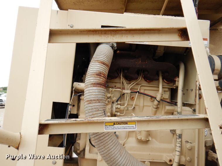 image for item JH9669 1993 Mack CH613  hydroseeder truck