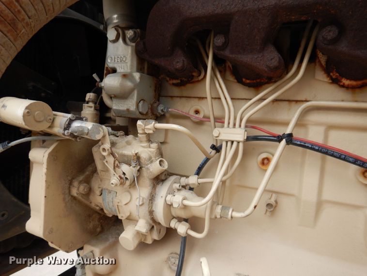 image for item JH9669 1993 Mack CH613  hydroseeder truck