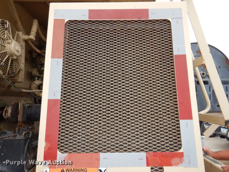 image for item JH9669 1993 Mack CH613  hydroseeder truck