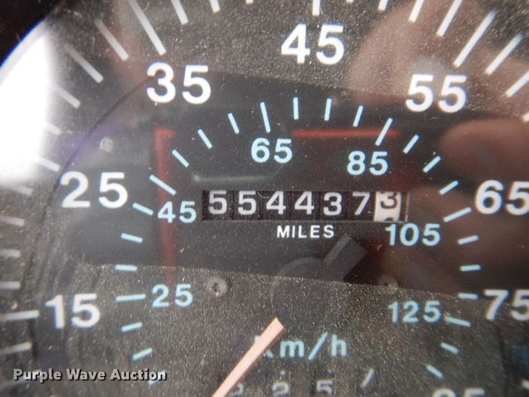 image for item JH9669 1993 Mack CH613  hydroseeder truck