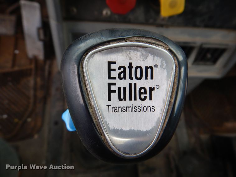 image for item JH9669 1993 Mack CH613  hydroseeder truck