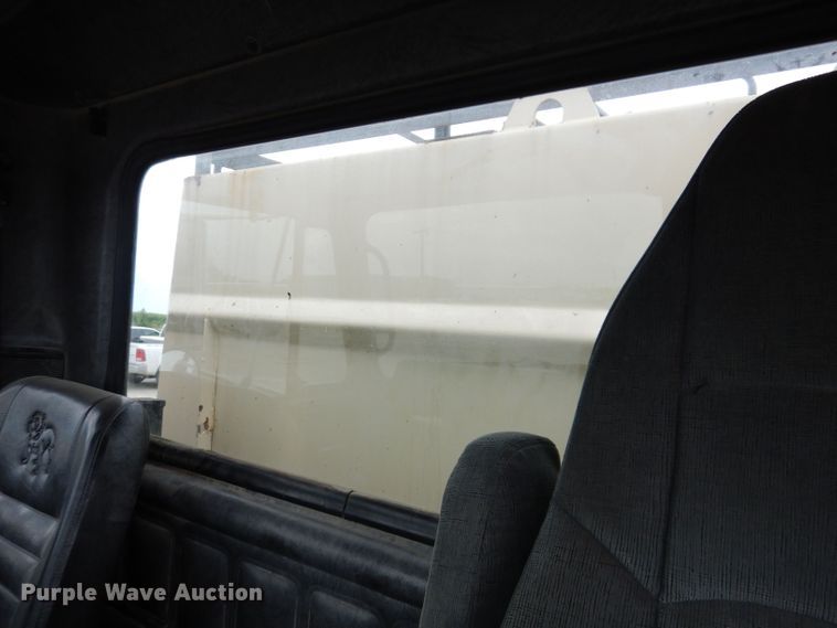 image for item JH9669 1993 Mack CH613  hydroseeder truck