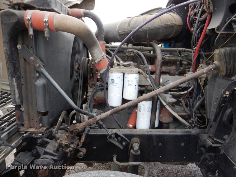 image for item JH9669 1993 Mack CH613  hydroseeder truck