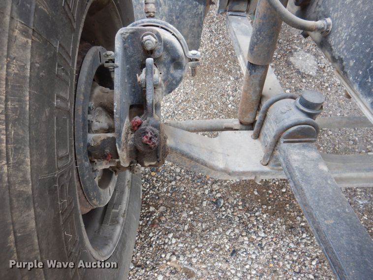 image for item JH9669 1993 Mack CH613  hydroseeder truck