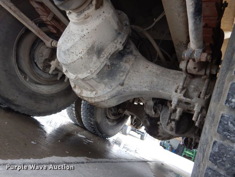 image for item JH9669 1993 Mack CH613  hydroseeder truck