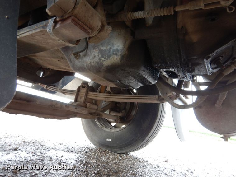 image for item JH9669 1993 Mack CH613  hydroseeder truck