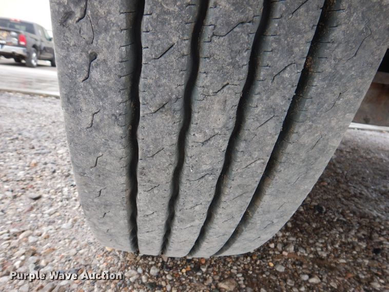 image for item JH9669 1993 Mack CH613  hydroseeder truck