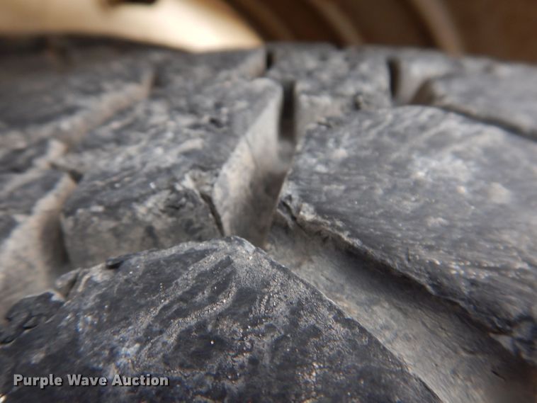 image for item JH9669 1993 Mack CH613  hydroseeder truck