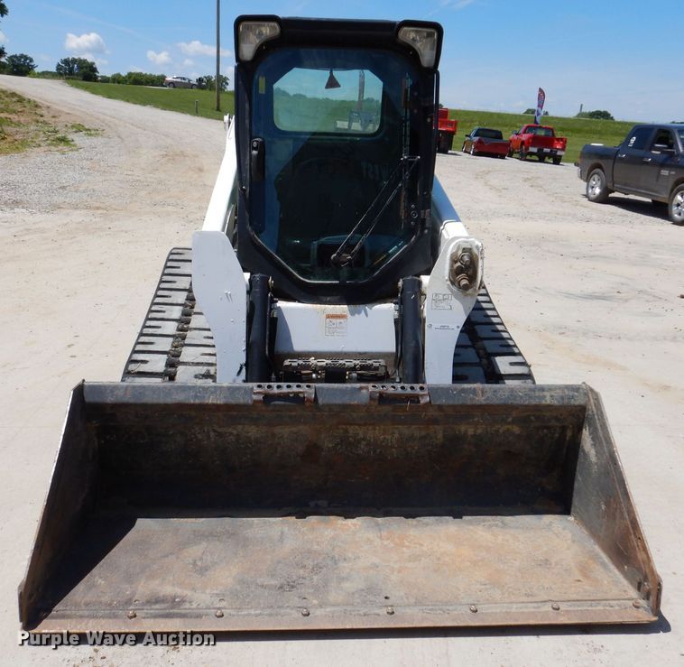 image for item JH9718 2015 Bobcat T630  tracked skid steer loader
