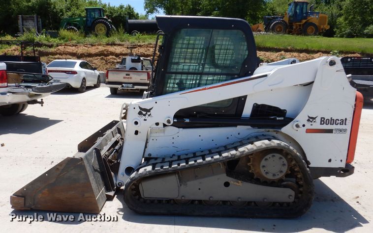 image for item JH9718 2015 Bobcat T630  tracked skid steer loader