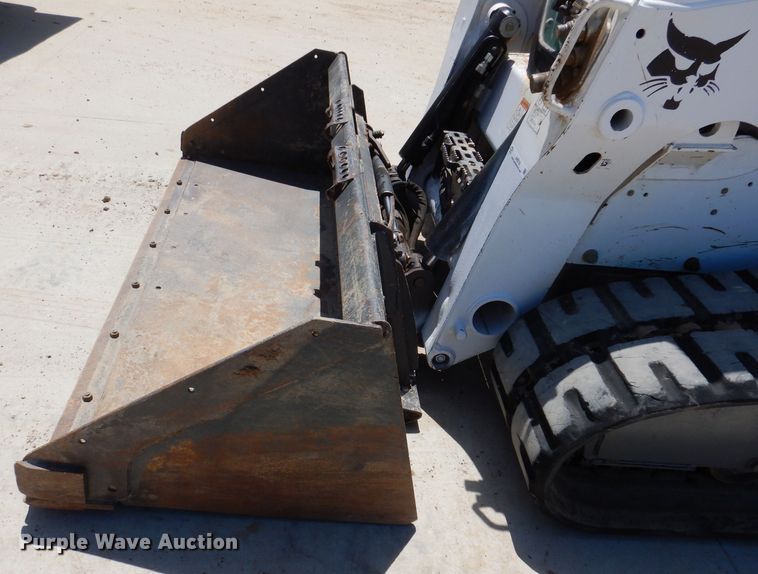 image for item JH9718 2015 Bobcat T630  tracked skid steer loader