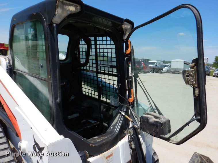 image for item JH9718 2015 Bobcat T630  tracked skid steer loader