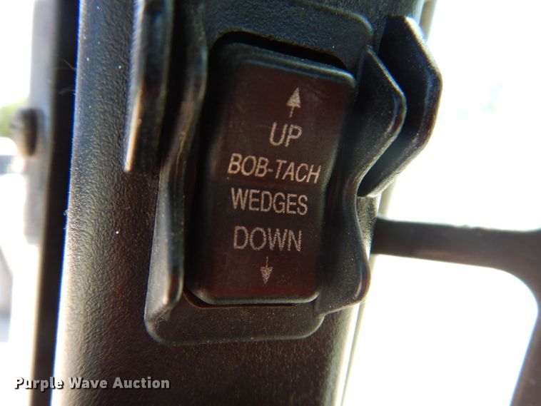 image for item JH9718 2015 Bobcat T630  tracked skid steer loader