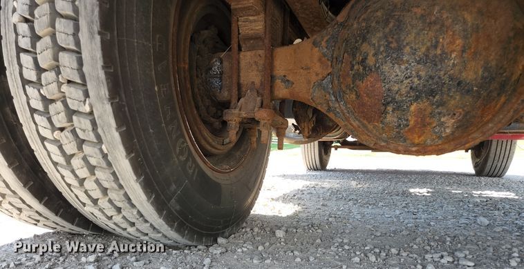 image for item JL9987 2002 Freightliner FL70  dump truck