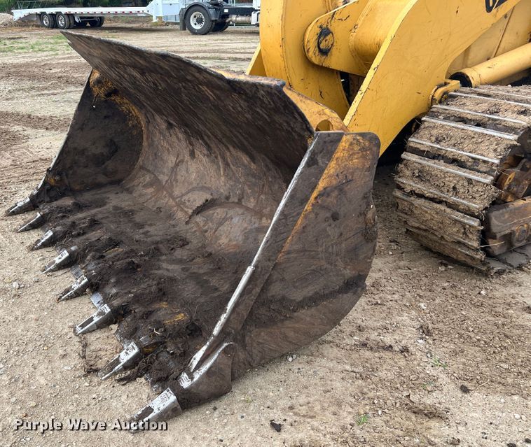 image for item JM9207 1981 Caterpillar 953 LGP  track loader