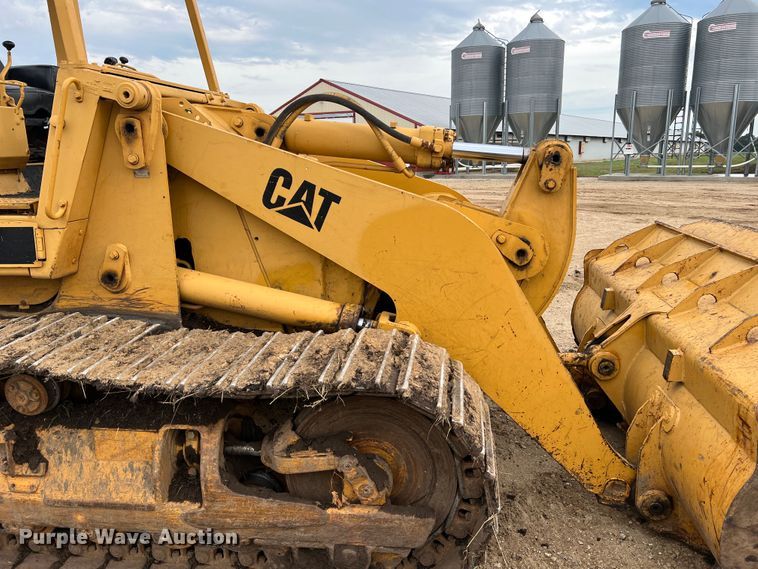 image for item JM9207 1981 Caterpillar 953 LGP  track loader