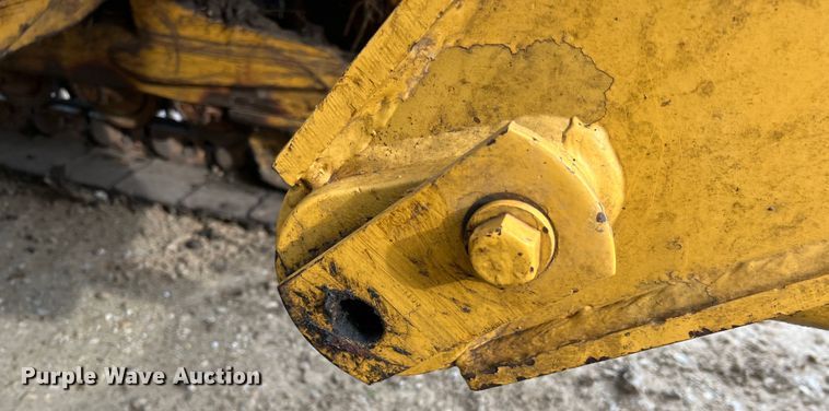 image for item JM9207 1981 Caterpillar 953 LGP  track loader