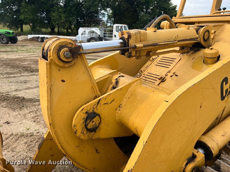 image for item JM9207 1981 Caterpillar 953 LGP  track loader