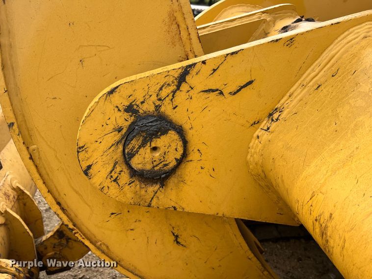 image for item JM9207 1981 Caterpillar 953 LGP  track loader