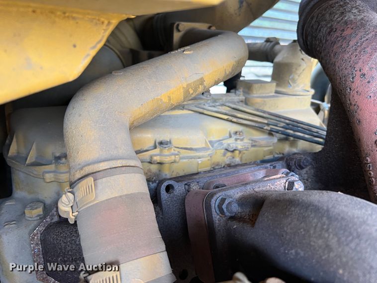 image for item JM9207 1981 Caterpillar 953 LGP  track loader