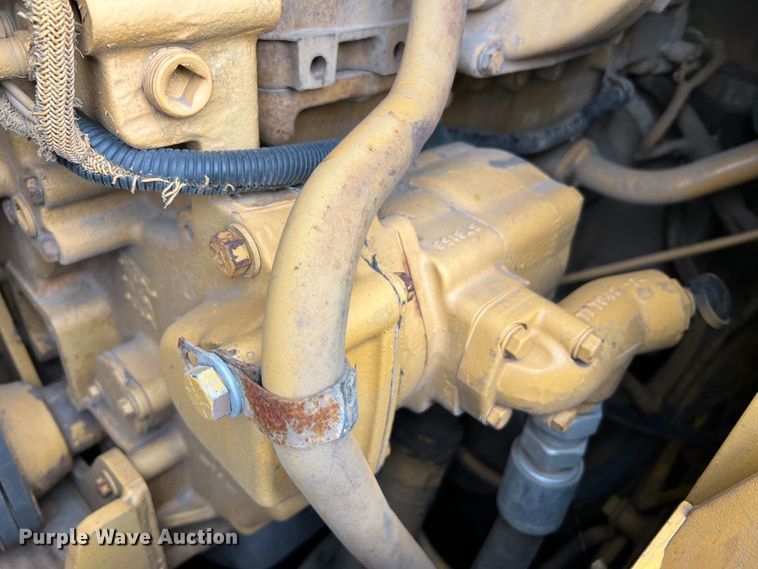 image for item JM9207 1981 Caterpillar 953 LGP  track loader