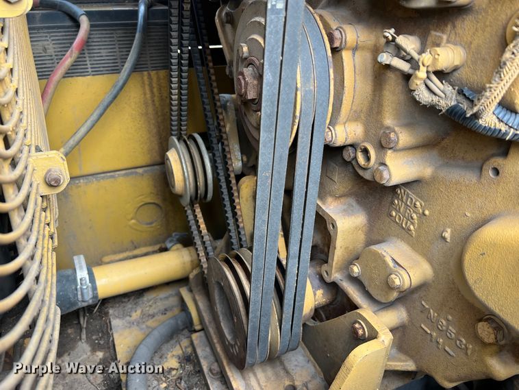 image for item JM9207 1981 Caterpillar 953 LGP  track loader