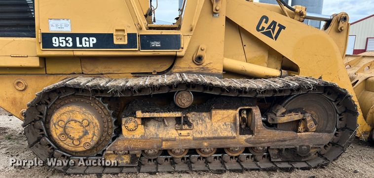 image for item JM9207 1981 Caterpillar 953 LGP  track loader