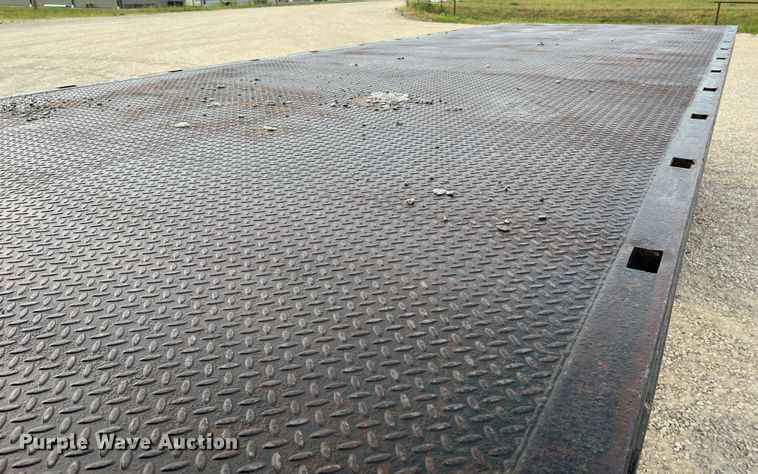 image for item JM9209 2008 Freightliner Business Class M2  dump flatbed truck