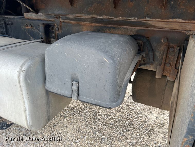 image for item JM9209 2008 Freightliner Business Class M2  dump flatbed truck