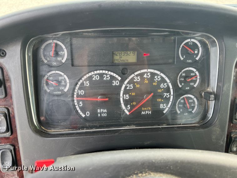 image for item JM9209 2008 Freightliner Business Class M2  dump flatbed truck