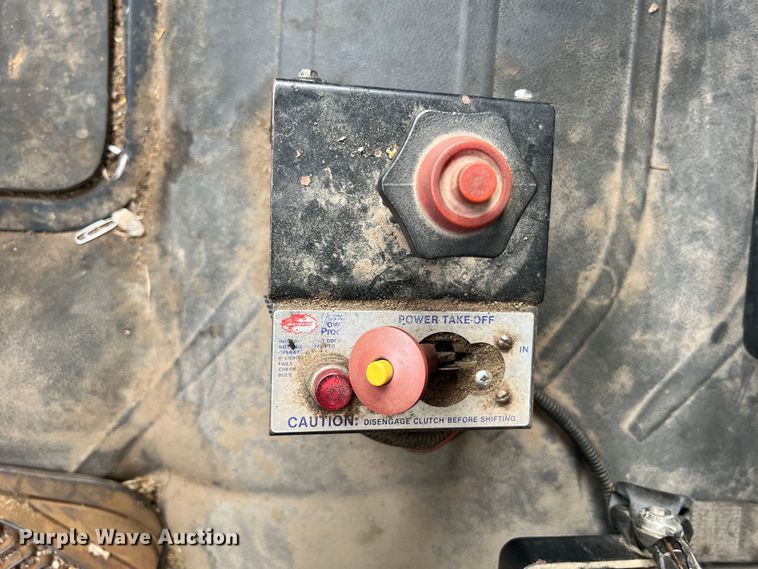 image for item JM9209 2008 Freightliner Business Class M2  dump flatbed truck